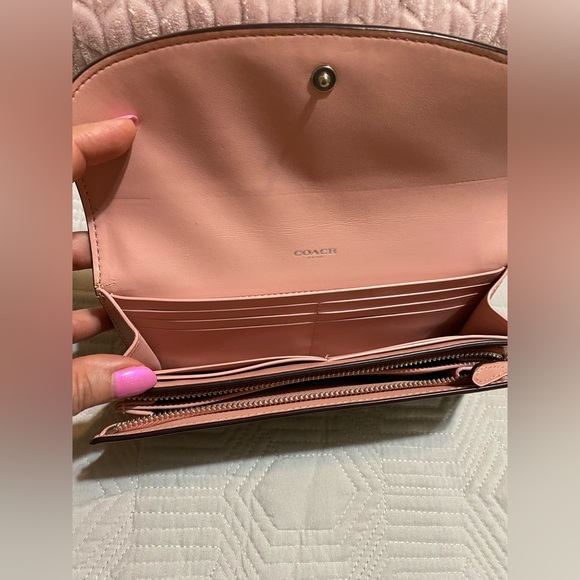 Coach Pink and Brown Wallet with Signature Monogram New Without Tags - Picture 3 of 12